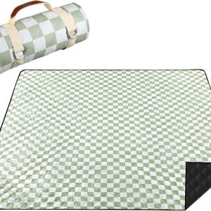 Plaid-patterned fleece-surface picnic mat